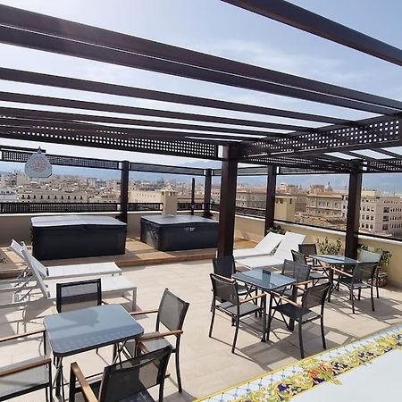 Simply The Best - Apartment And Parking Space By Balsamotto Palermo Bagian luar foto